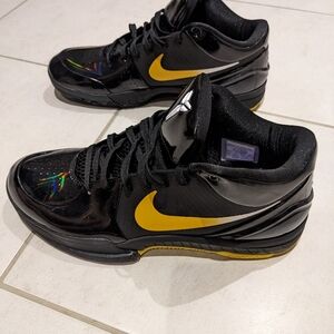 Kobe 4 custom/pe